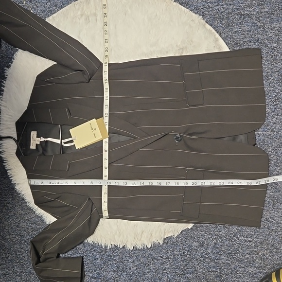 NWT Nili Lotan x Target Classic Black and White Pinstripe Blazer Size XS - Picture 13 of 13